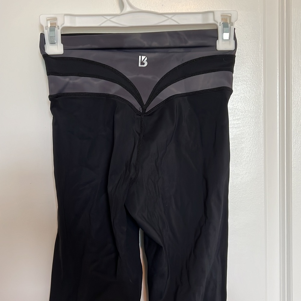 Buffbunny, small black leggings